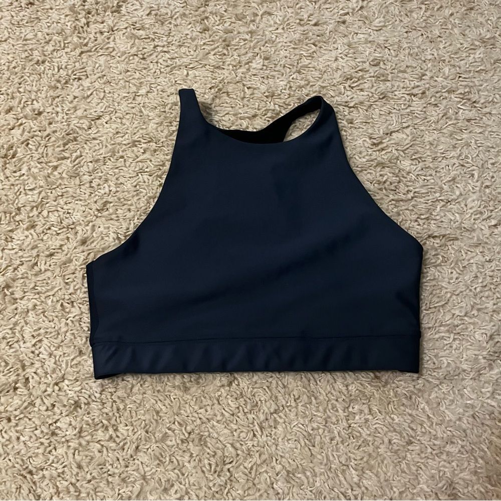 peloton show up high neck sport bra size medium